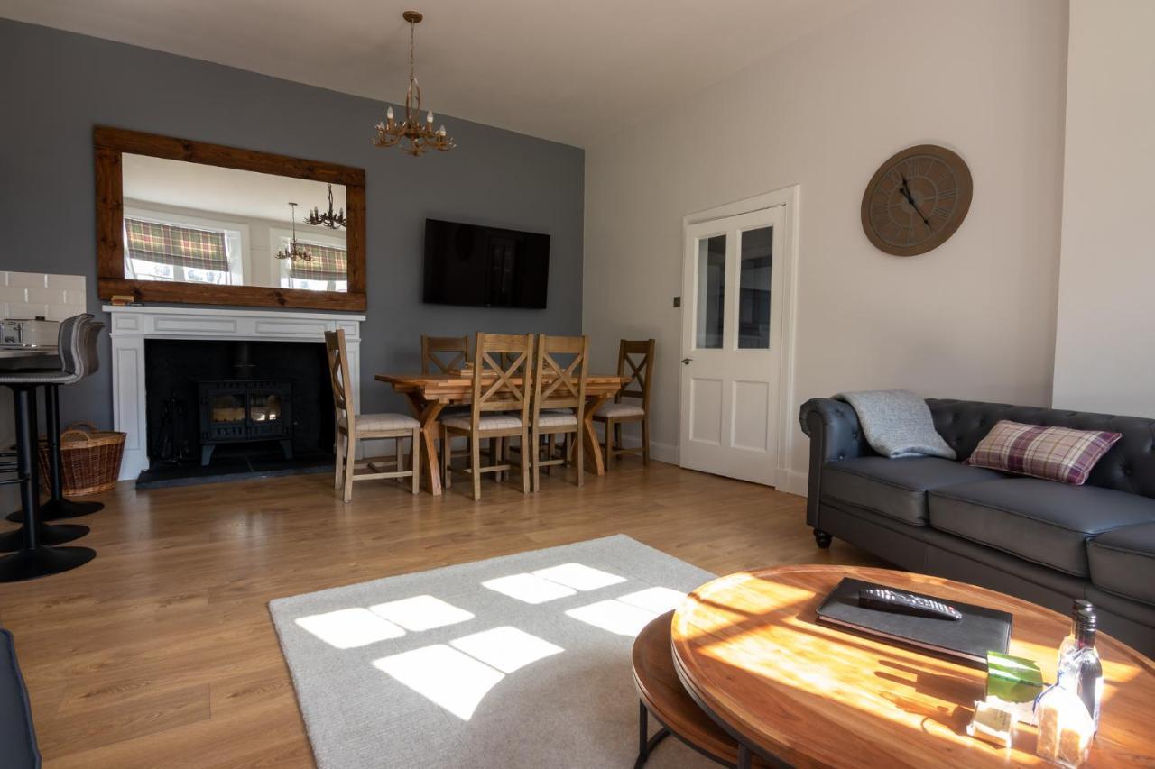 Laundry Cottage: Drumlanrig Castle ソーンヒル エクステリア 写真