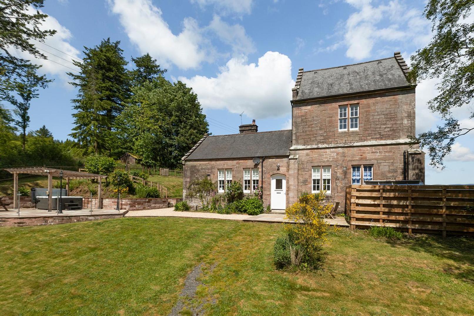 Laundry Cottage: Drumlanrig Castle ソーンヒル エクステリア 写真