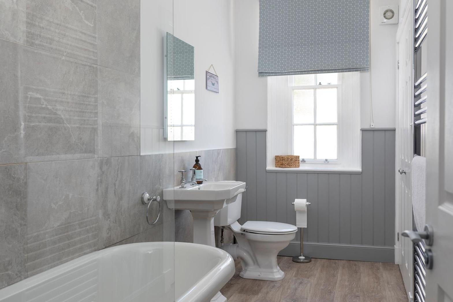 Laundry Cottage: Drumlanrig Castle ソーンヒル エクステリア 写真